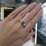 انگشتر نقره زمرد 11242059 - تصویر 2