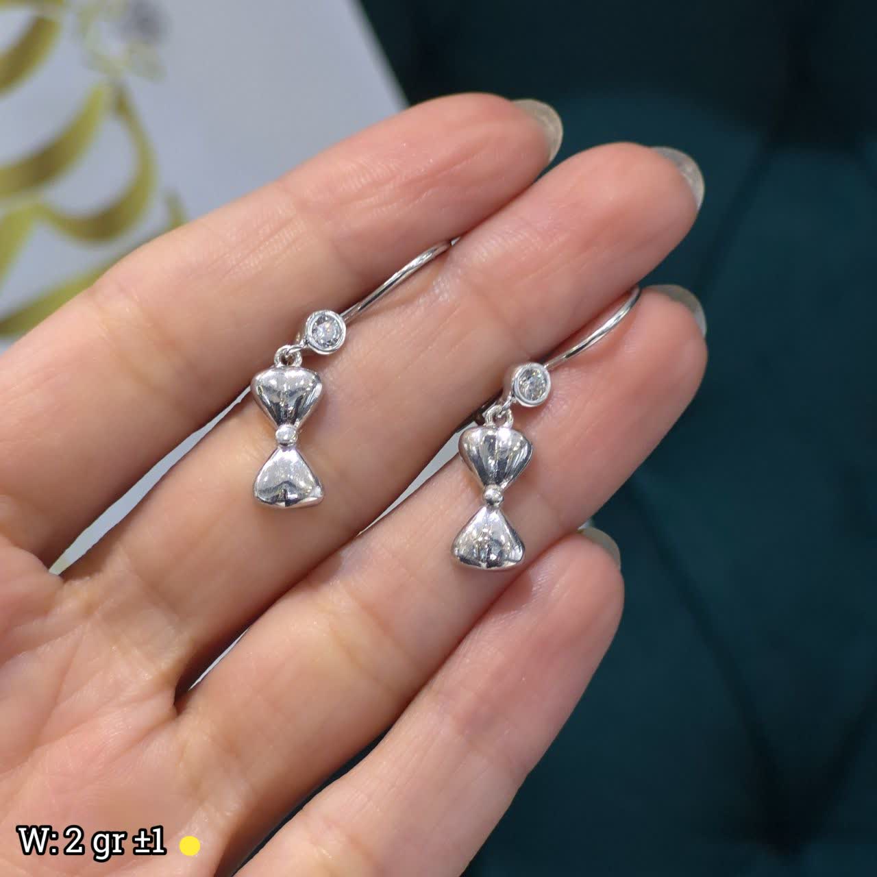 گوشواره نقره گوشواره نقره طرح پاپیون 19132018 - تصویر 1